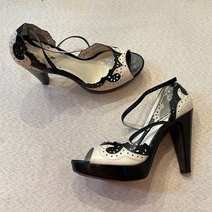 Vince Camuto Black and White Heels